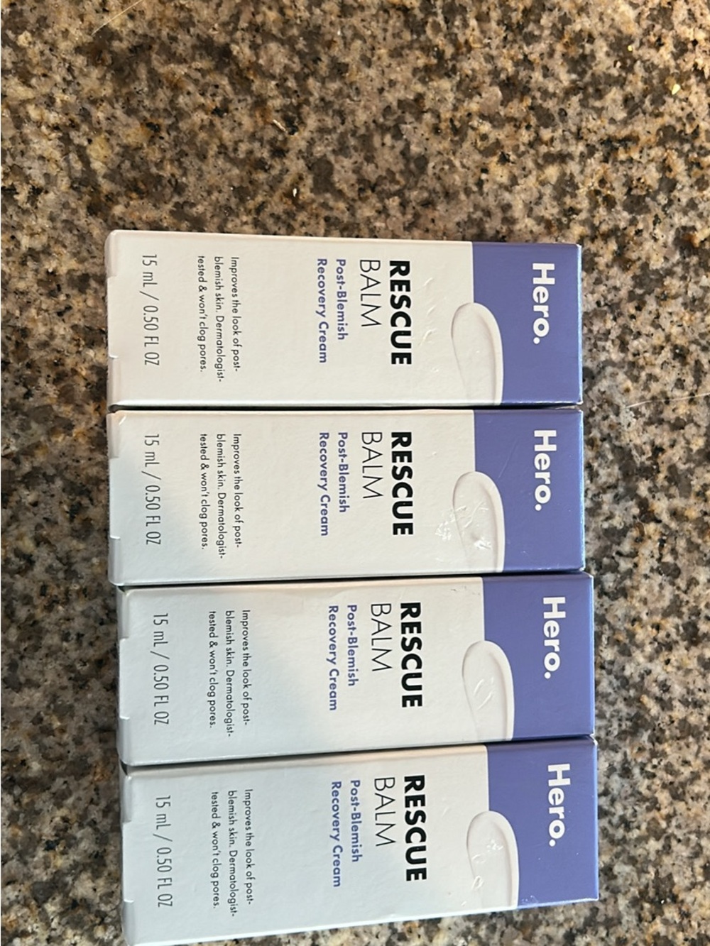 Hero Rescue Balm Post-Blemish Recovery Cream — White & Blue